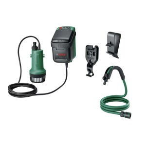 Bosch Akku GardenPump 18V-2000 Solo z akcesoriami do nawadniania ogrodu.