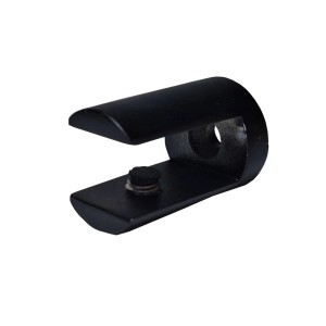 Zbliżenie czarnego uchwytu t.b.t. do montażu na ścianie.