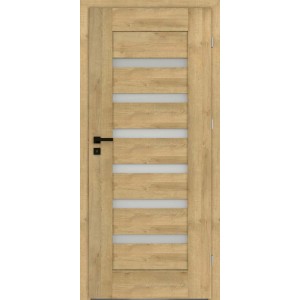 Jasne drewniane drzwi t.b.t. z wstawkami szklanymi, drzwi wewnętrzne do nowoczesnego mieszkania.