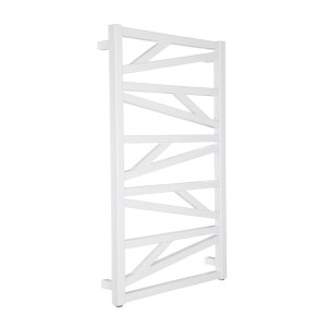 Biały grzejnik t.b.t. z drabinkową konstrukcją do łazienki.