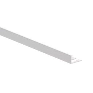 Biały profil do płytek t.b.t., widok szczegółowy.