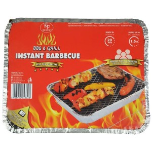 Grill jednorazowy, idealny na spontaniczne grillowanie.