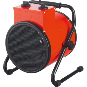 Czerwony grzejnik elektryczny t.b.t. z czarną kratką ochronną i uchwytem. Elektryczne urządzenie grzewcze.