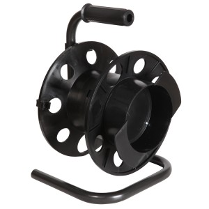 Czarny przedłużacz na bębnie bez kabla, z uchwytem i podstawą.