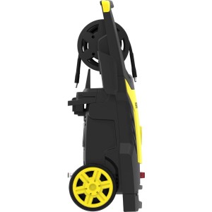 Myjka ciśnieniowa t.b.t. w kolorze czarno-żółtym z bębnem na wąż i kołami.