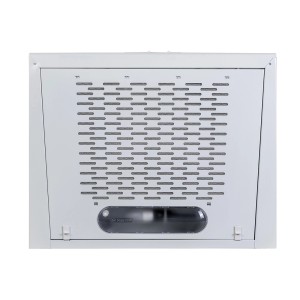 Płaski okap OBI t.b.t. w kolorze białym z kratką wentylacyjną i lampą.