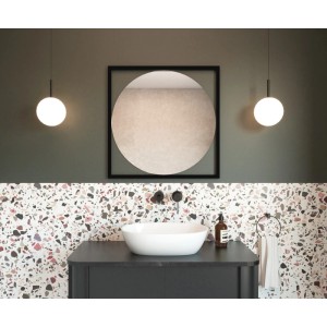 Nowoczesna łazienka z okrągłym lustrem, szafką pod umywalkę i dwiema kulistymi lampami Lustra.