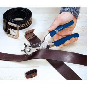 LUX Revolverlochzange 220 mm Comfort podczas dziurkowania skórzanego paska.