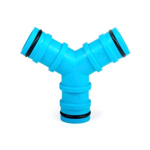 Niebieski łącznik Y do wody.