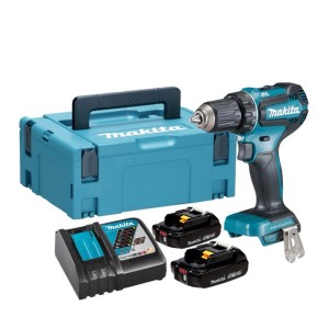 Zestaw wiertarko-wkrętarki akumulatorowej Makita z akumulatorami, ładowarką i walizką.