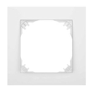 Biała ramka t.b.t. do włączników i gniazdek.
