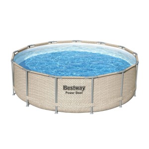 Okrągły basen t.b.t. Bestway ze stalową ramą wypełniony wodą.