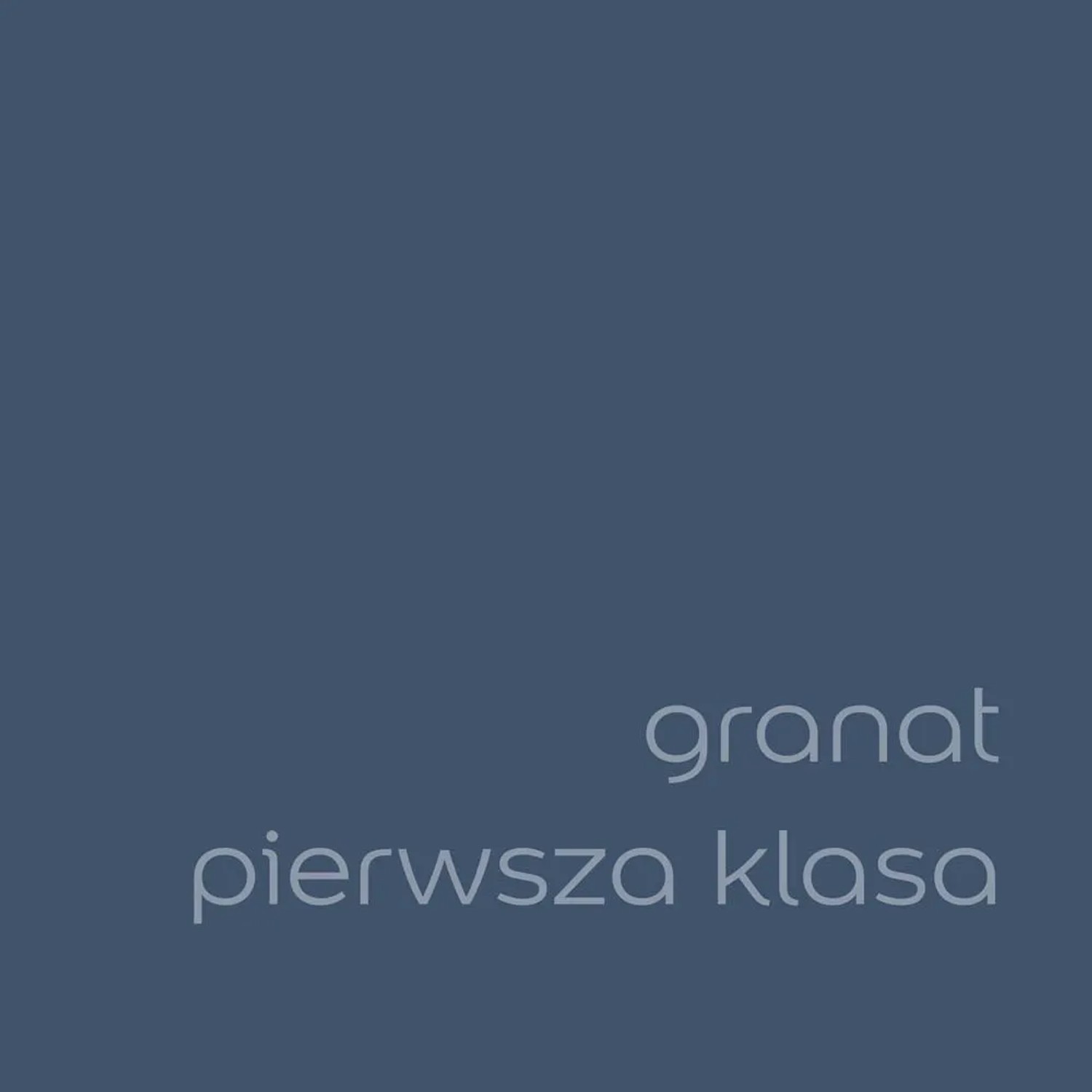 Próbka koloru farby do łazienek t.b.t. w kolorze granatowym.