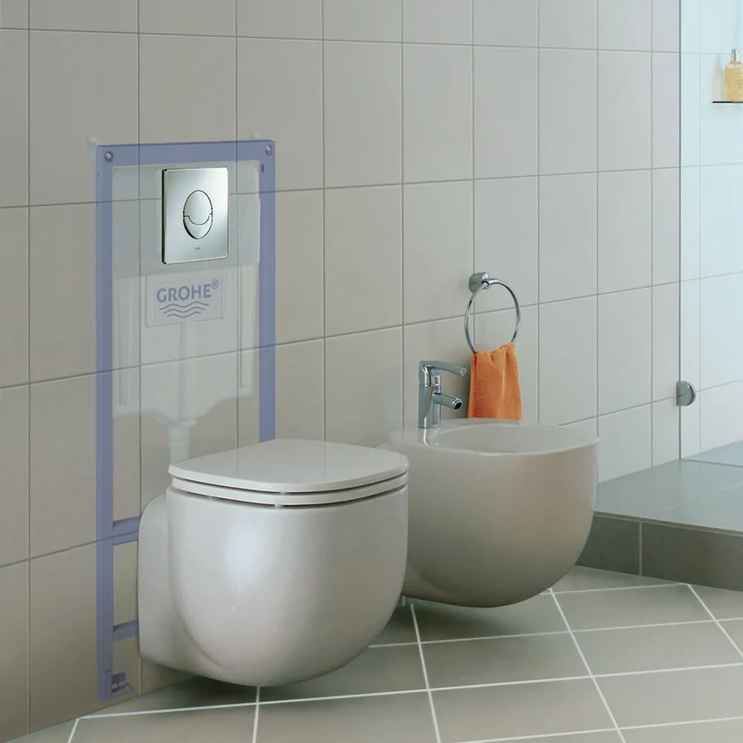 Grohe QuickFix Stelaż podtynkowy Solido WC z chromowanym przyciskiem Skate Cosmopolitan.