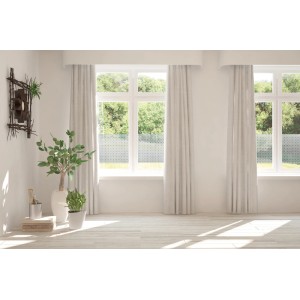 Jasny pokój z oknem oklejonym folią samoprzylepną t.b.t.