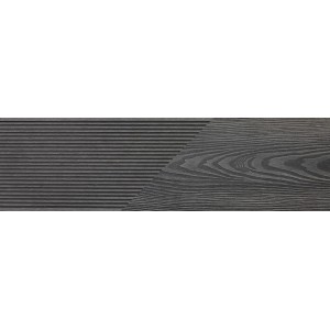 Szara deska tarasowa t.b.t. z rowkowaną i gładką powierzchnią.