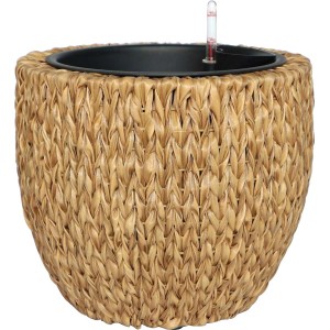 Okrągła doniczka na zioła t.b.t. wykonana z plecionego naturalnego materiału z systemem nawadniania.