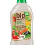 Butelka organicznego nawozu uniwersalnego do warzyw, owoców i ziół.