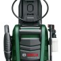 Ciemnozielona myjka ciśnieniowa Bosch Universal Aquatak 125 z czarnym uchwytem, lancą i białym zbiornikiem na detergent.