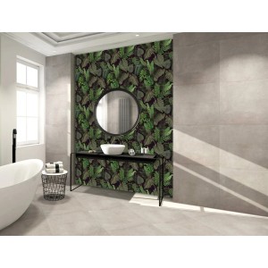 Łazienka z panelem ściennym Dekory i listwy z motywem tropikalnych liści.