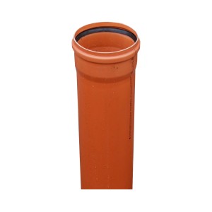 Zbliżenie pomarańczowej rury podziemnej z tworzywa sztucznego t.b.t.
