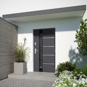 Nowoczesne szare drzwi zewnętrzne z elementem szklanym i poziomymi listwami.
