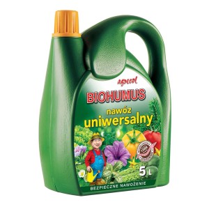 Zielony kanister uniwersalnego nawozu Biohumus 5L.
