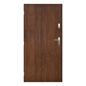 Brązowe drzwi zewnętrzne z fakturą drewna i srebrną klamką.