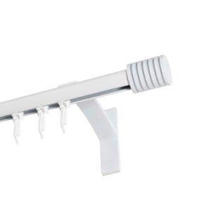 Biały karnisz t.b.t. z wspornikiem i ślizgaczami do zasłon.