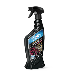 Czarna butelka ze spryskiwaczem t.b.t. do czyszczenia felg, pielęgnacja samochodu.