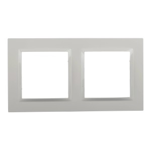 Biała podwójna ramka do włączników i gniazdek.