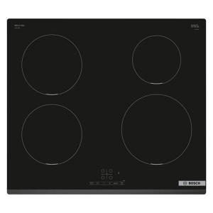 Czarna płyta indukcyjna z czterema polami grzejnymi firmy Bosch.