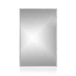 Prostokątne lustro z wąską, srebrną ramą. Idealne jako lustro ścienne lub łazienkowe.