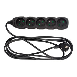 Czarna listwa zasilająca t.b.t. z pięcioma gniazdami i kablem.