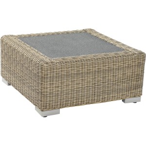 Kwadratowy stół ogrodowy Stratford Nature w wyglądzie cementu z plecionką z polirattanu i blatem z kamienia natryskowego.