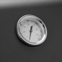 Zbliżenie termometru grilla gazowego. Wyświetlanie temperatury w stopniach Celsjusza i Fahrenheita.