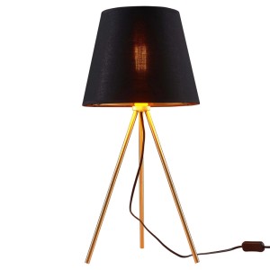 Dekoracyjna lampa stołowa z czarnym abażurem i złotą podstawą trójnożną.