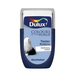Tester koloru Dulux „bezkesny ocean”: Wałek do malowania ścian w kolorze niebieskim z psem.