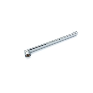 Chromowany pręt do armatury, akcesorium do instalacji sanitarnych.