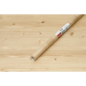 Rolka samoprzylepnej folii t.b.t. z efektem drewna na drewnianym stole.