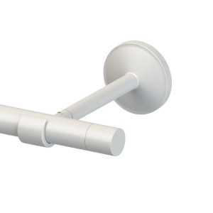 Zbliżenie białego karnisza t.b.t. z mocowaniem ściennym.