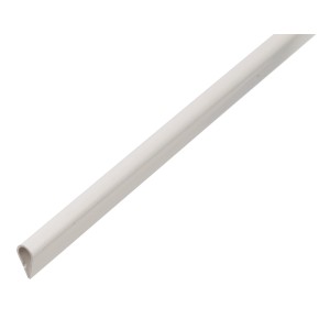 Biały profil zaciskowy z tworzywa sztucznego, 0,9 mm x 15 mm x 2000 mm, do różnorodnych zastosowań.