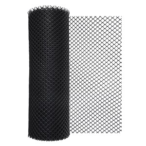 Czarna siatka ogrodzeniowa t.b.t. w rolce, ogrodzenie z siatki drucianej do ogrodu.
