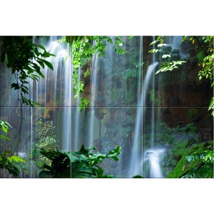 Płytka dekoracyjna z motywem wodospadu do dekoracji ścian.