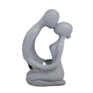 Dekoracyjna figurka do fontanny ogrodowej: Abstrakcyjna para w kolorze szarym. Romantyczna dekoracja ogrodu.