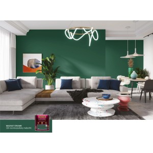 Salon z farbą do ścian w kolorze malachitowej zieleni. Kolorowe farby do ścian do wnętrz.