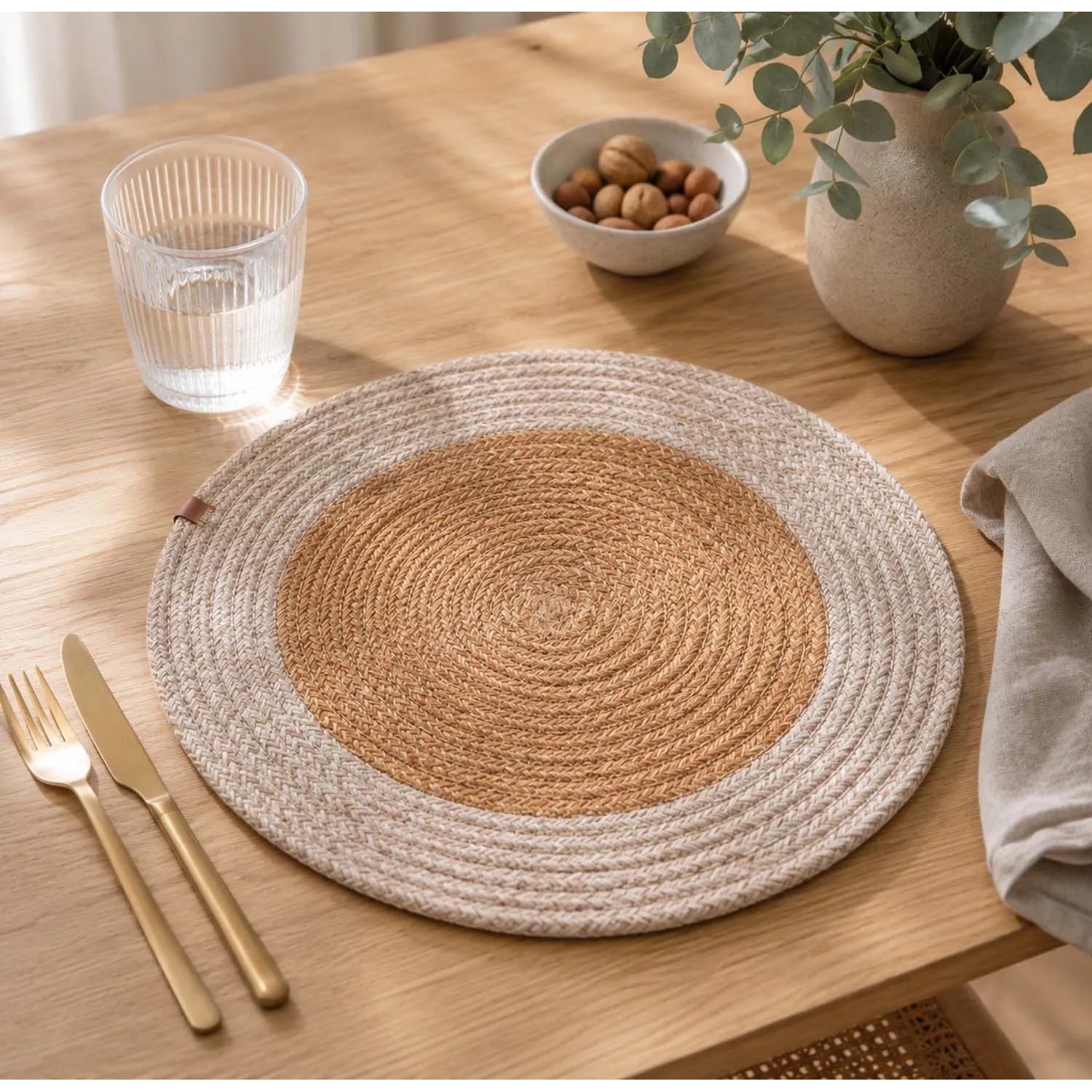 Tajemniczy Ogród Podkładka na stół LEILA śr. 35 cm szara_2