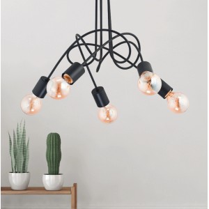 Czarna lampa wisząca t.b.t. z pięcioma żarówkami w nowoczesnym stylu.