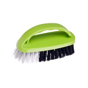 Zielona szczotka uniwersalna OBI z polipropylenu z czarno-białym włosiem.