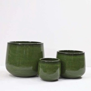 Zestaw trzech zielonych doniczek z kategorii Donice.